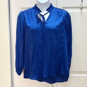 BNWT Vince Camuto blouse